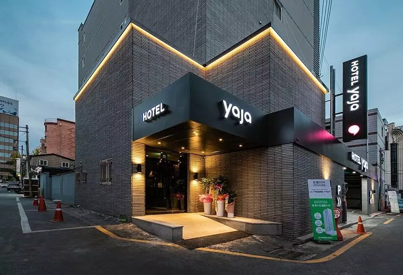 ホテル Yaja Terminal Branch
