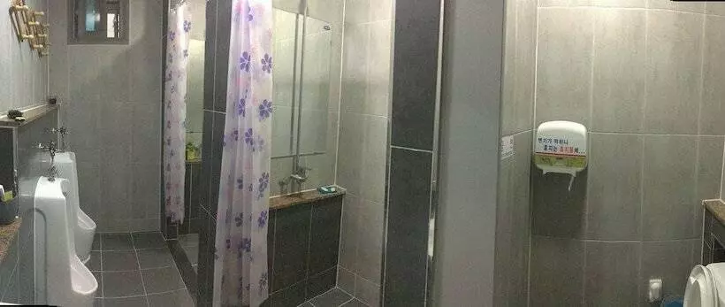 Jjbro Hostel Guest House