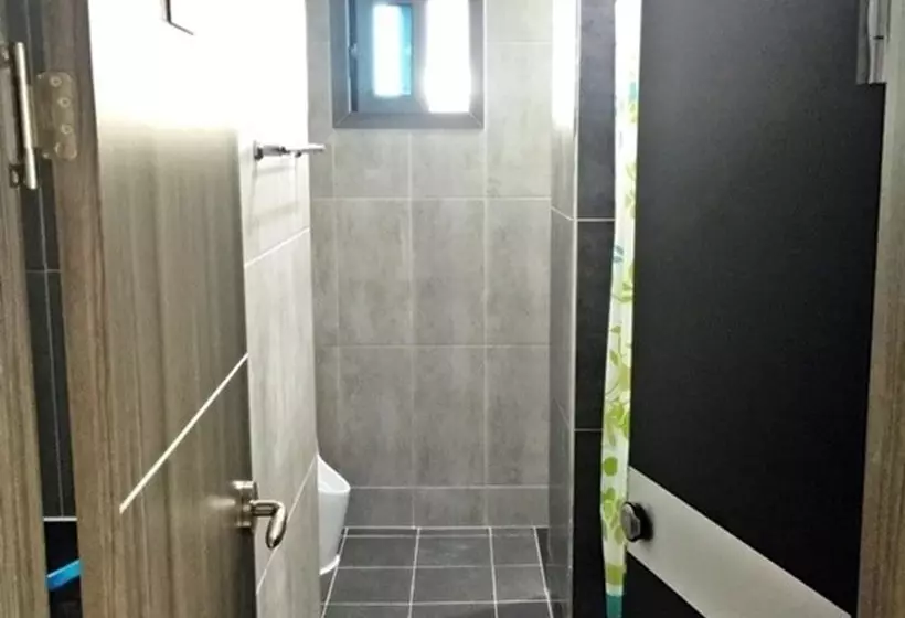 Jjbro Hostel Guest House