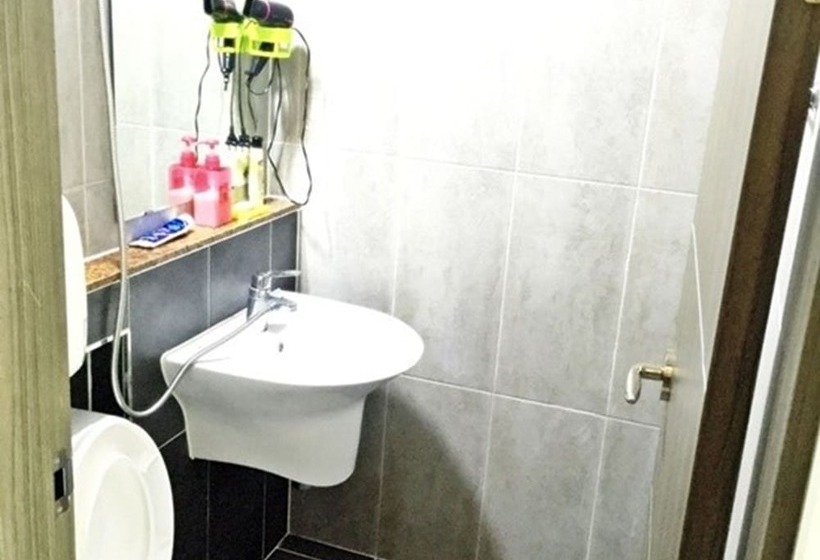 Jjbro Hostel Guest House