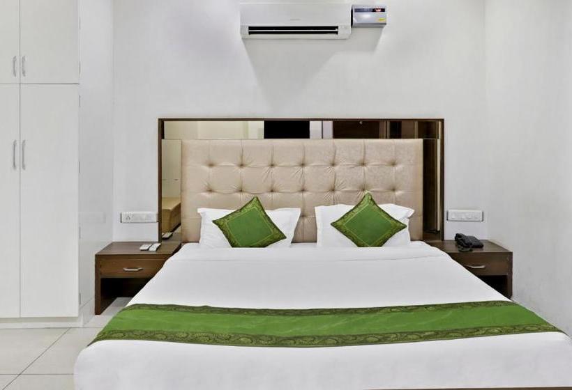 هتل Treebo Trip K Homes