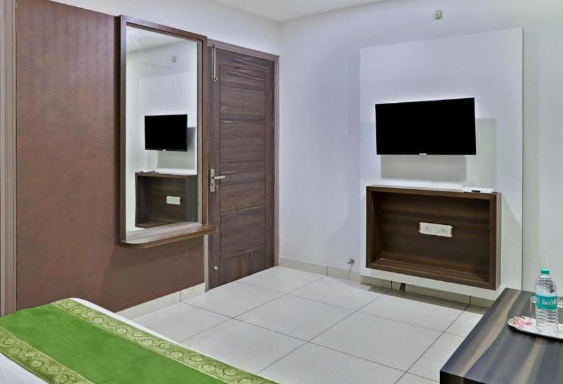 هتل Treebo Trip K Homes