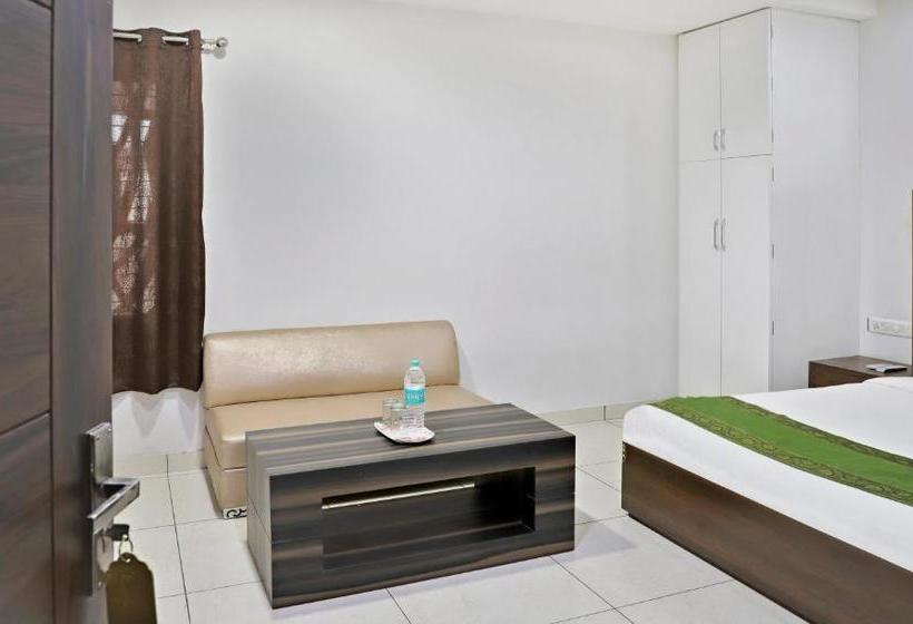 هتل Treebo Trip K Homes