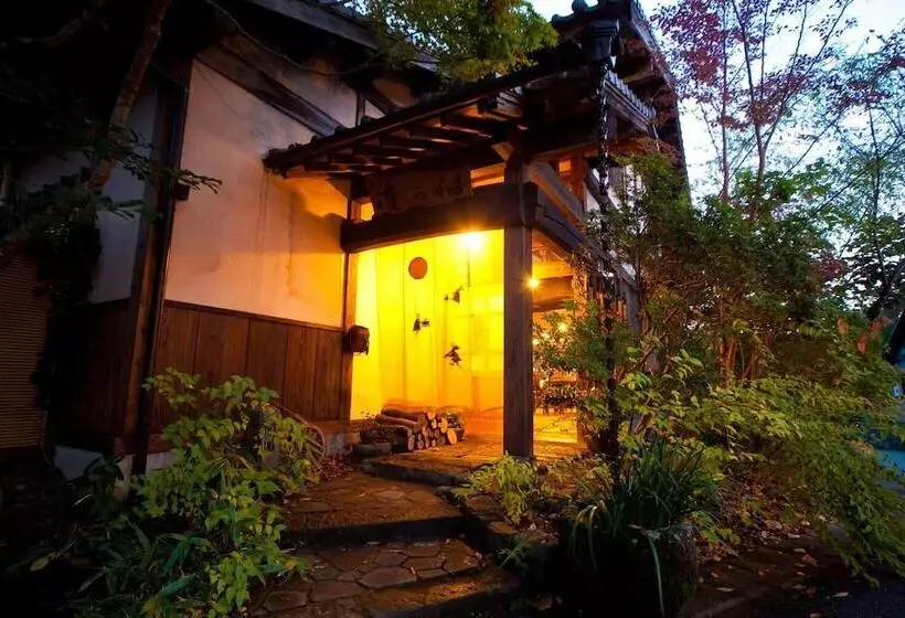 Ryokan Yufuin Tagasode