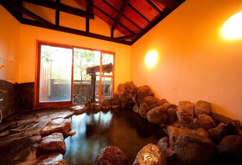 Ryokan Yufuin Tagasode