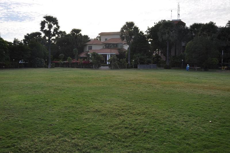 Sathya Park & Resorts