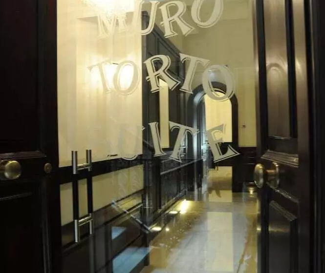 تختخواب و صبحانه Muro Torto Suite   Struttura Sanificata Giornalmente Con Ozono E Prodotti Specifici Conformi Al Deca