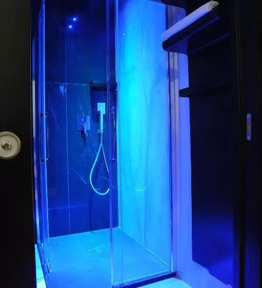 تختخواب و صبحانه Muro Torto Suite   Struttura Sanificata Giornalmente Con Ozono E Prodotti Specifici Conformi Al Deca