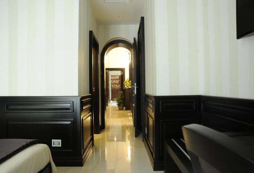 تختخواب و صبحانه Muro Torto Suite Struttura Sanificata Giornalmente Con Ozono E Prodotti Specifici Conformi Al Deca