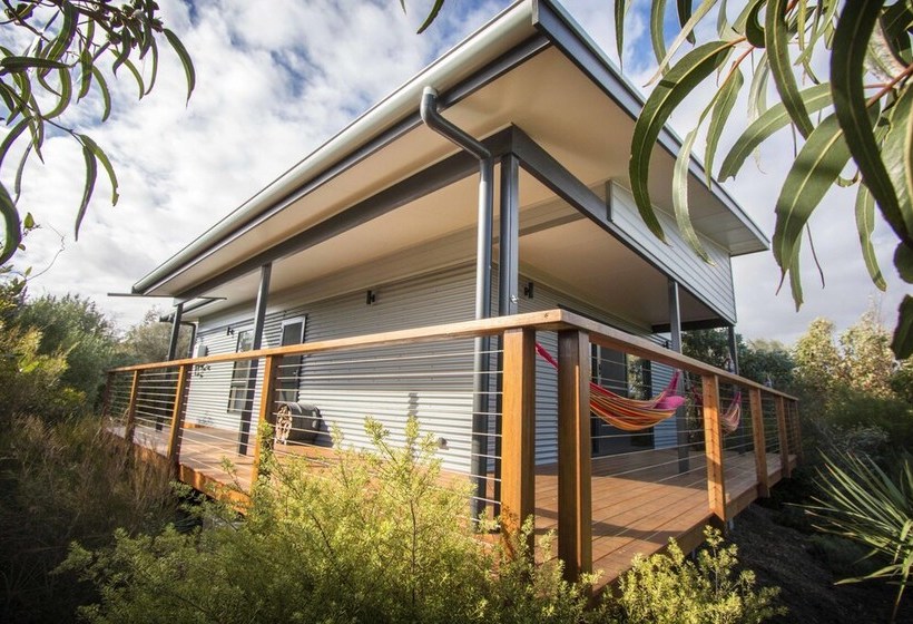Coorong Cabins  Pelican Cabin