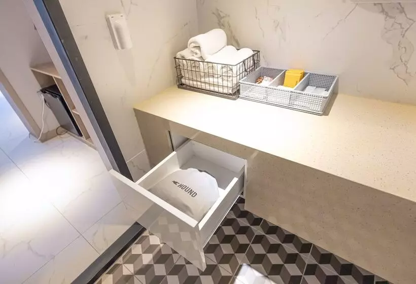 Hound Hotel Seomyeon Beomcheon