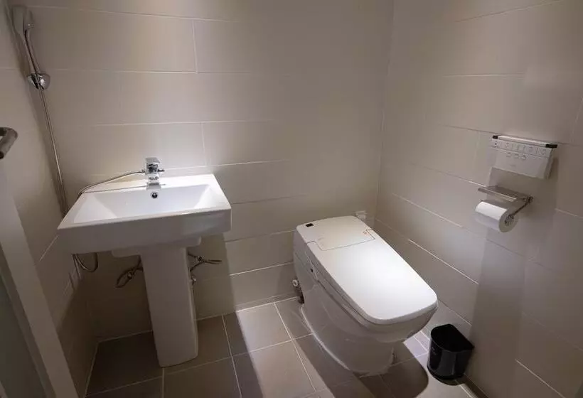 Hound Hotel Seomyeon Beomcheon