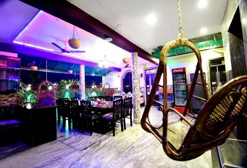 ホテル Aman Homestay, A Boutique