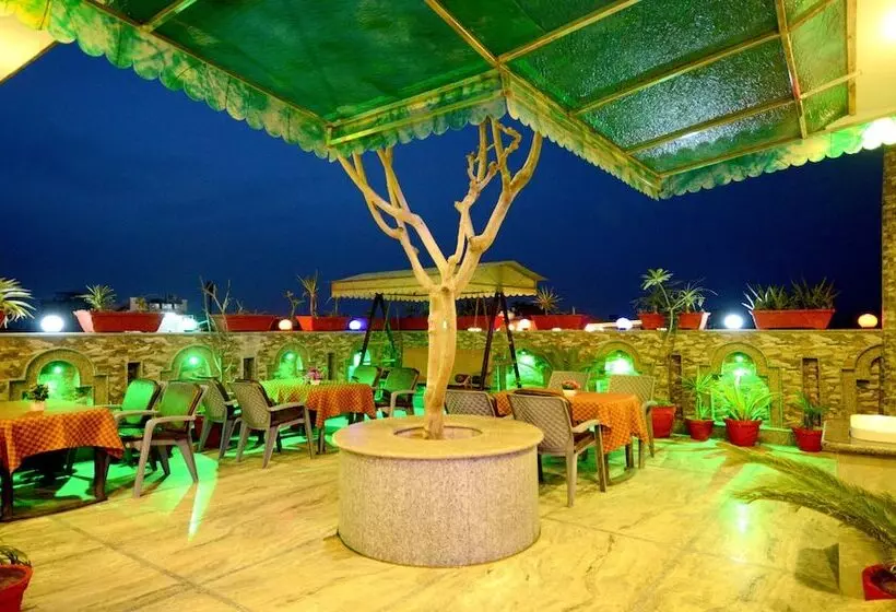 ホテル Aman Homestay, A Boutique