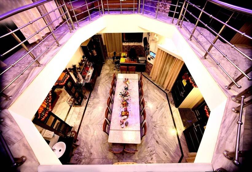 فندق Aman Homestay, A Boutique