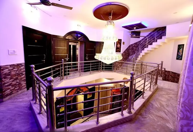 ホテル Aman Homestay, A Boutique