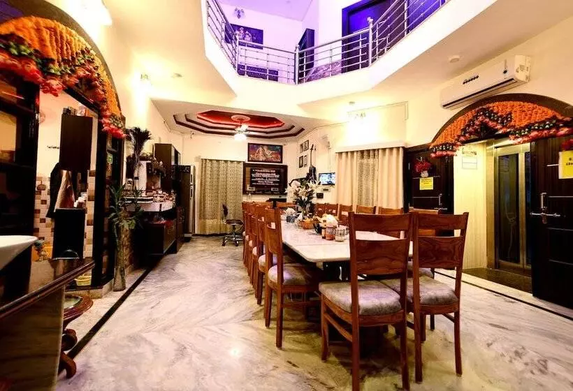 ホテル Aman Homestay, A Boutique