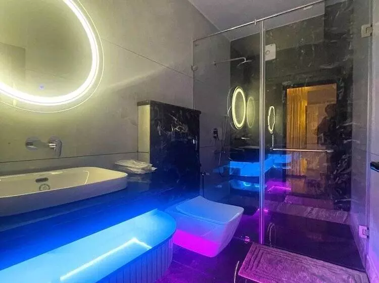 ホテル Aman Homestay, A Boutique