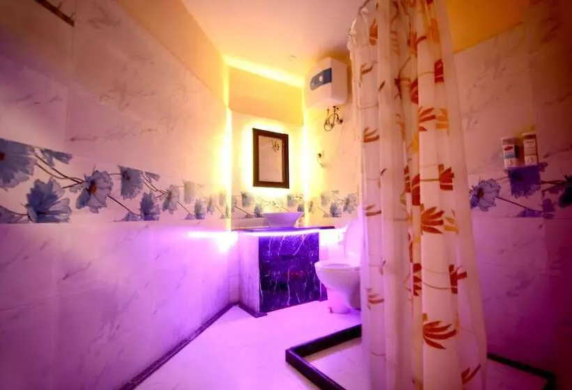 ホテル Aman Homestay, A Boutique