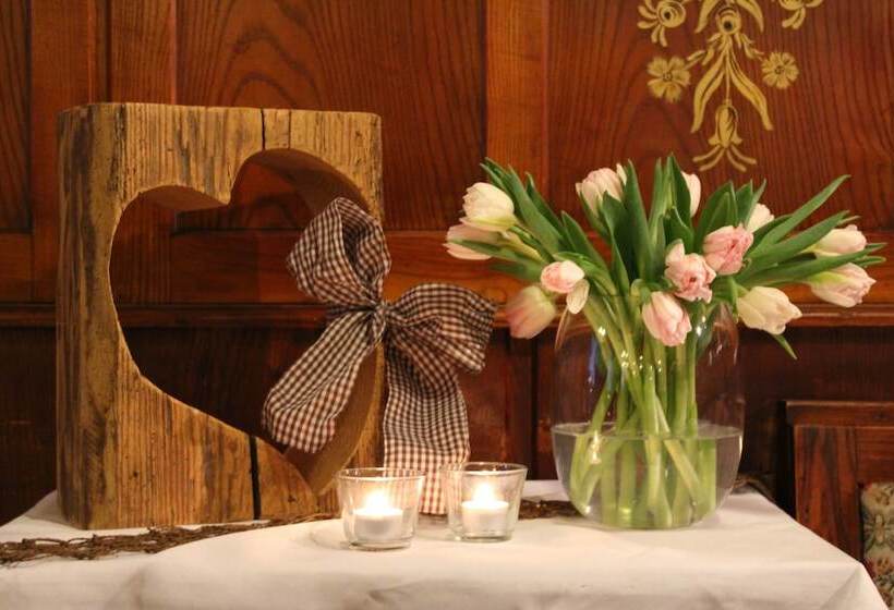 فندق Gasthof Und Pension Zum Löwen