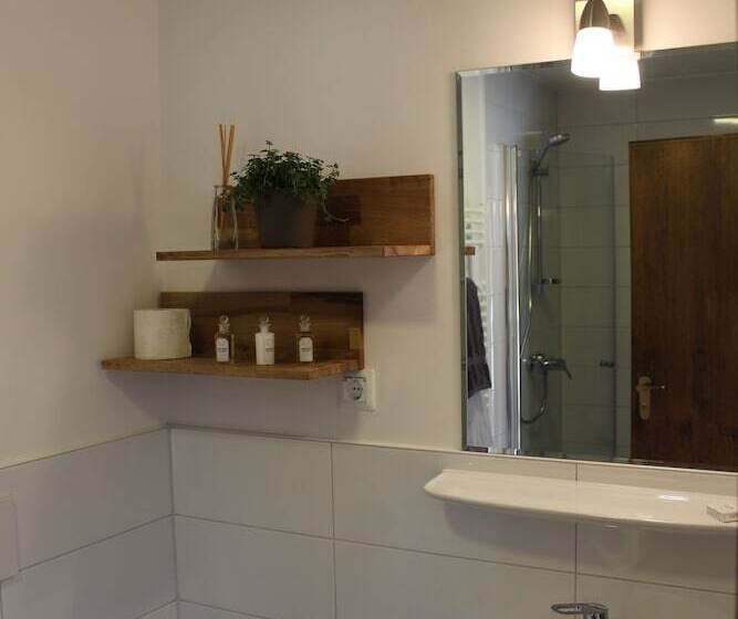 فندق Gasthof Und Pension Zum Löwen