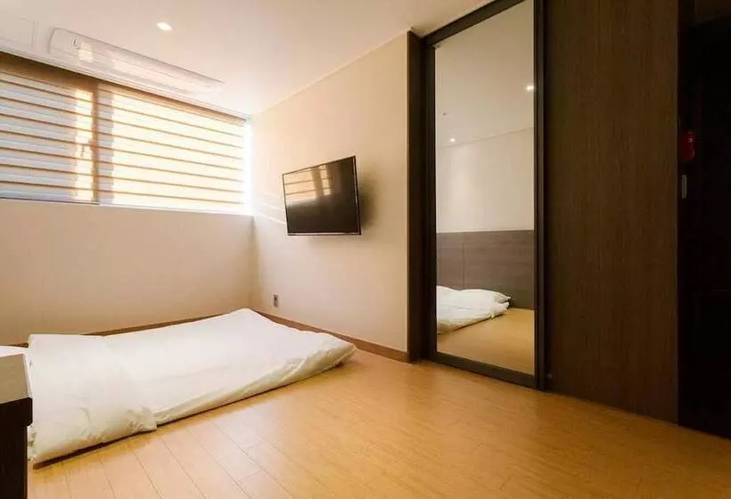 Grandmillions Hotel Seogwipo