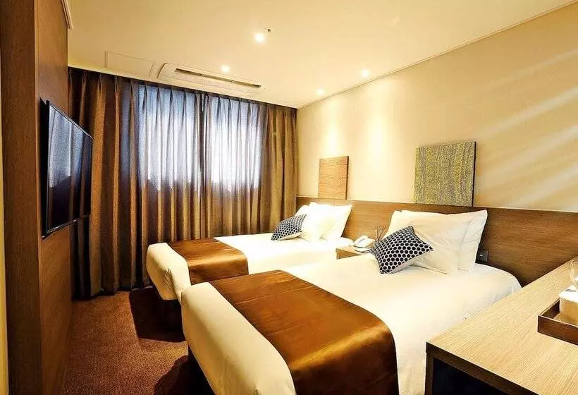 Grandmillions Hotel Seogwipo