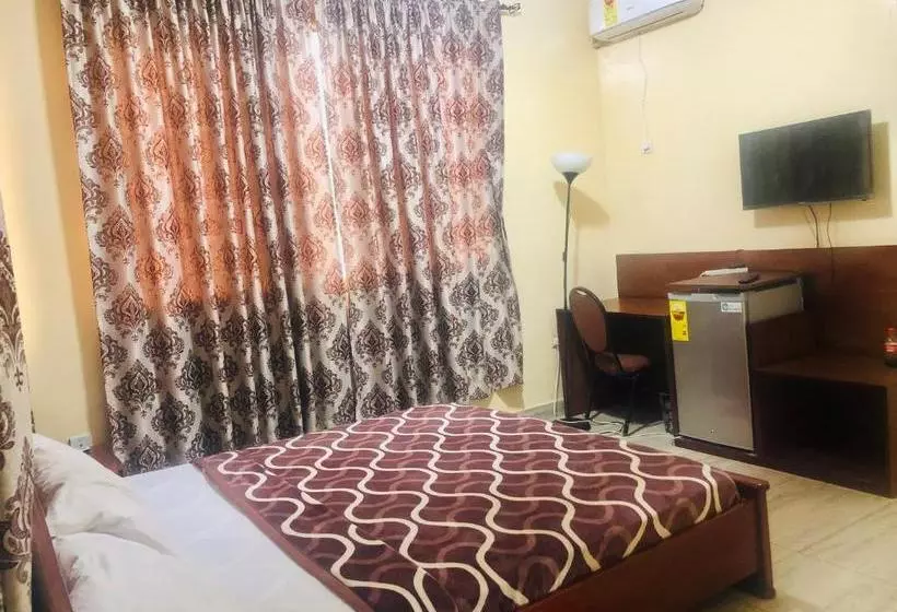 Hotel Liana