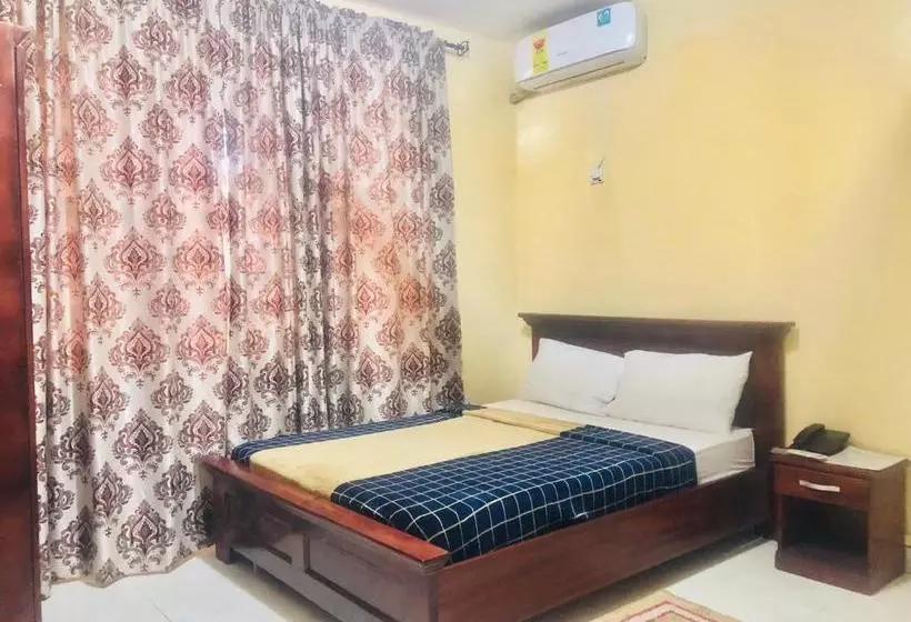 Hotel Liana