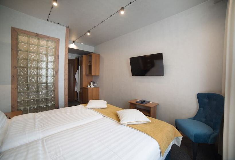 Отель Loft Boutique