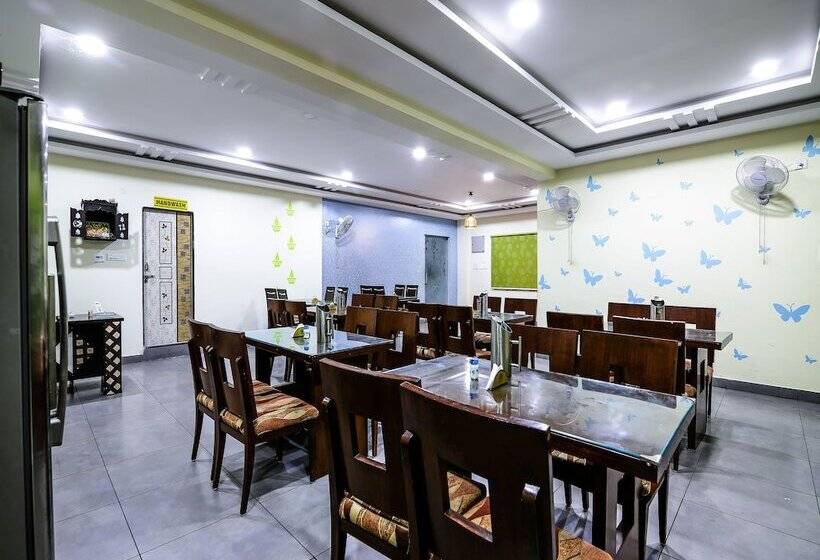 هتل Midtown By Oyo Rooms