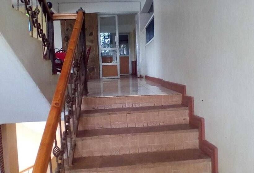 Отель Rose House