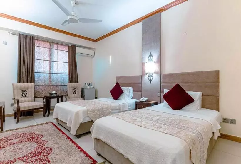 هتل Shelton S Rezidor Peshawer