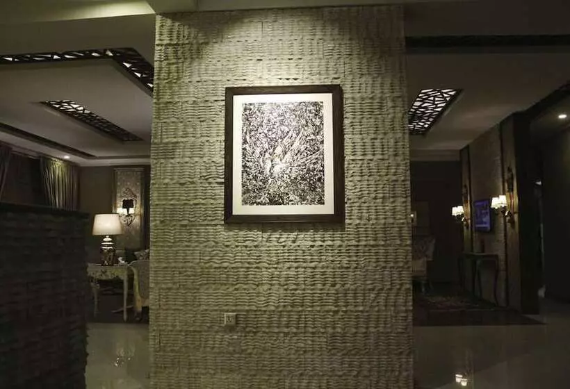 هتل Shelton S Rezidor Peshawer