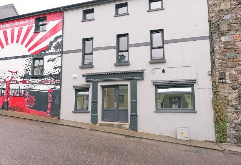 פנסיון Kingston S Townhouse