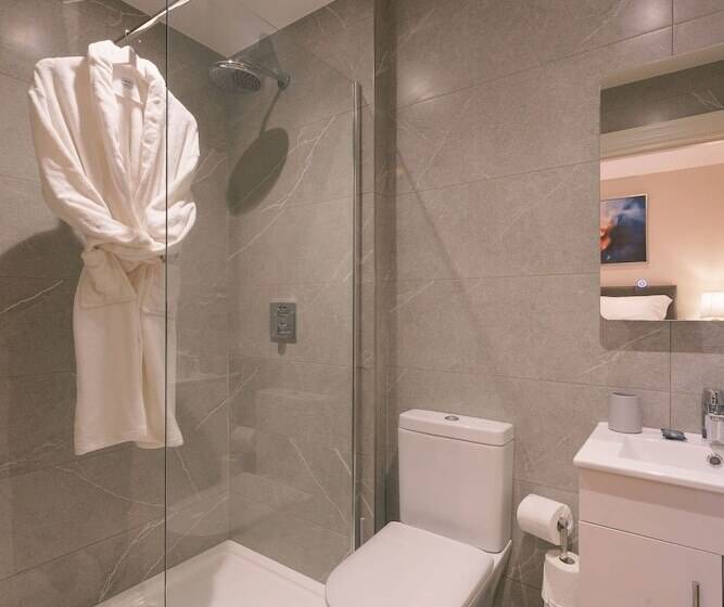 פנסיון Kingston S Townhouse