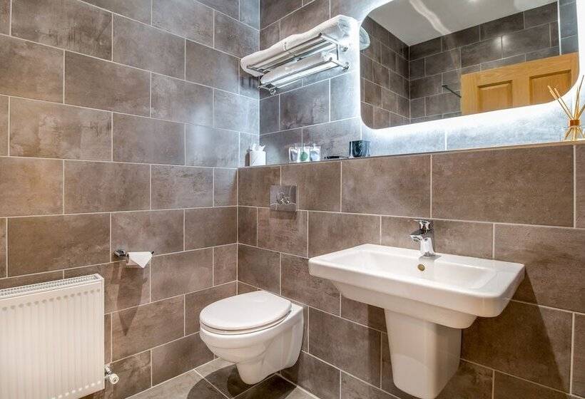 פנסיון Kingston S Townhouse