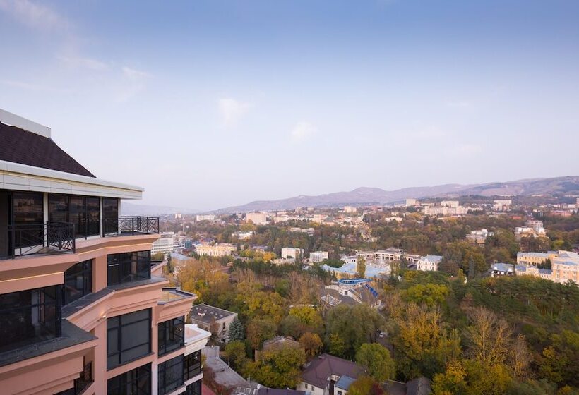 Green Resort Hotel & Spa