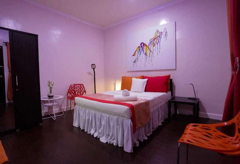 Halfway House Hostel Mactan Cebu Airport