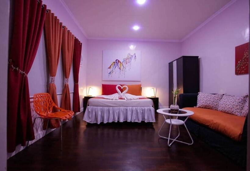 Halfway House Hostel Mactan Cebu Airport