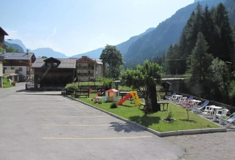 هتل Albergo Genzianella