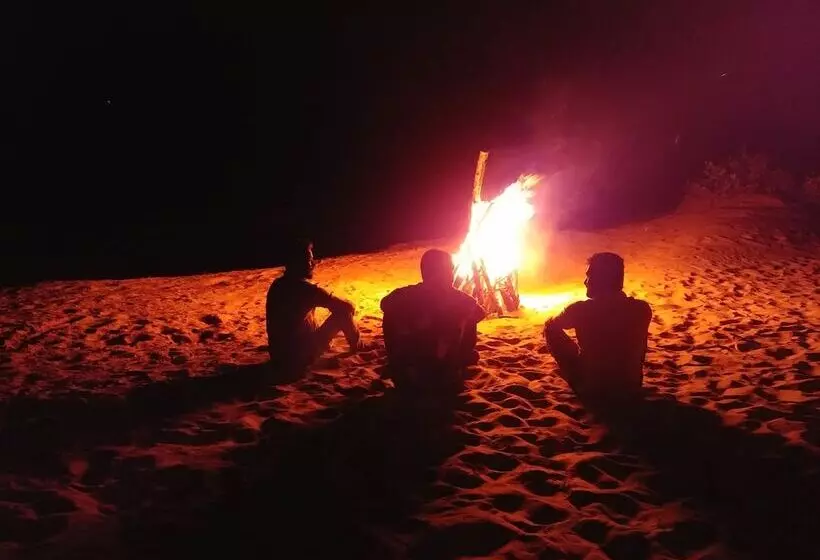 Hotelli Back Of Beyond Dune Camp Yala