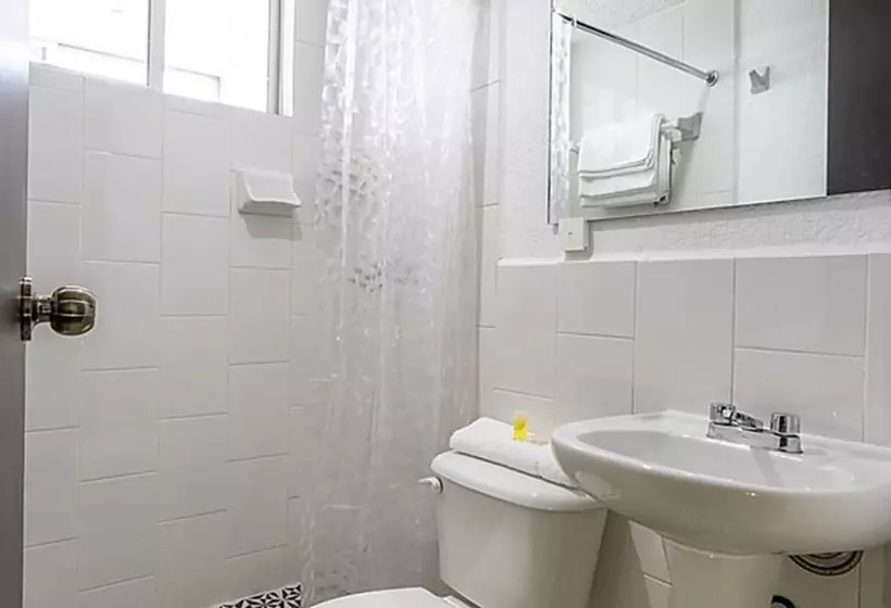 Hotel Delf Inn