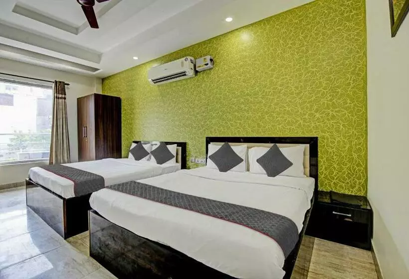 Hotelli Super Townhouse Grand Inn