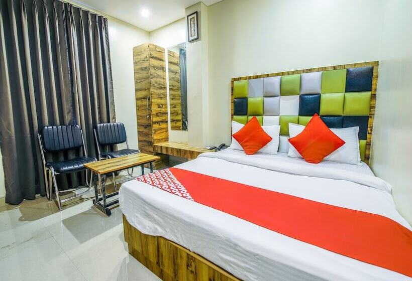 酒店 Jeelan Palace