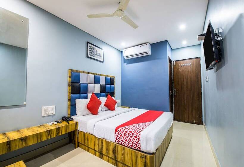 酒店 Jeelan Palace