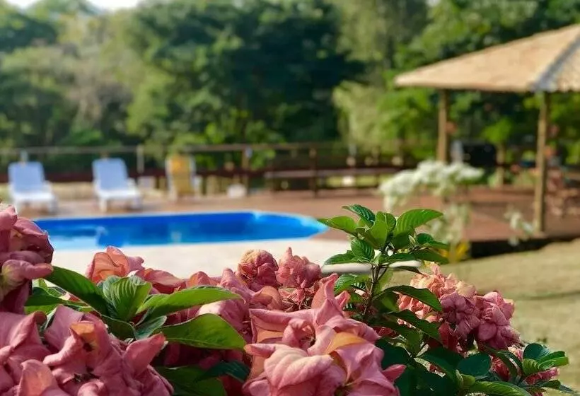 ホテル Pousada Estancia Do Vale