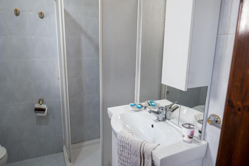 בית מלון כפרי Torre Pinta Masseria Medioevale