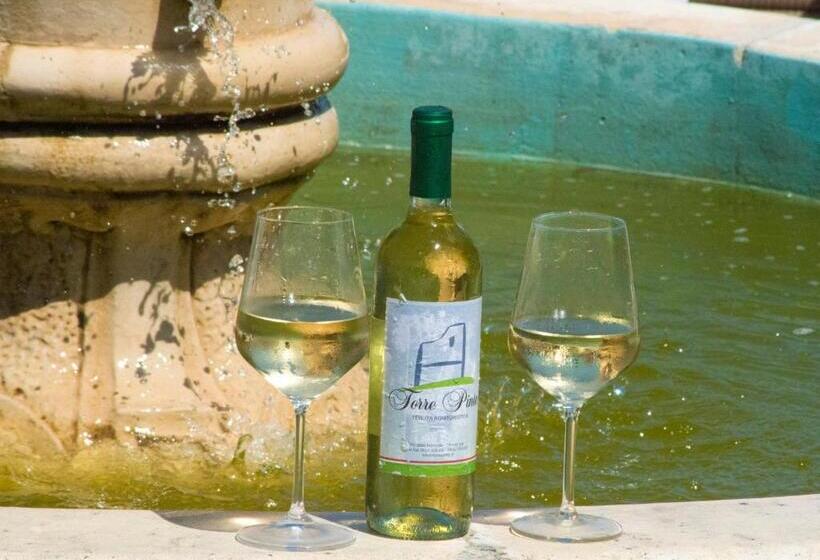 בית מלון כפרי Torre Pinta Masseria Medioevale