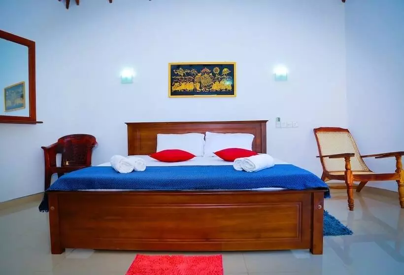 پانسیون Bluewhale Lagoon Resort